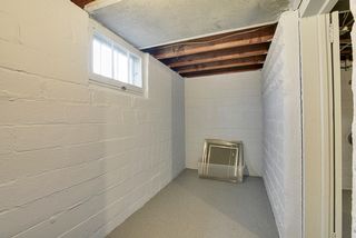 Don't miss the addtional Storage Room in the Basement...