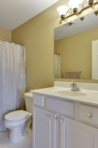 Upper level full bath