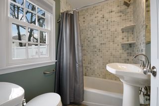 Main floor bathroom