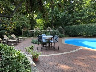 Photo provided by seller