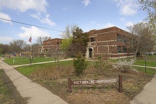 Welcome to the Victory Neighborhood.... 