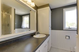 Upper level bathroom