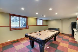 Game room. 