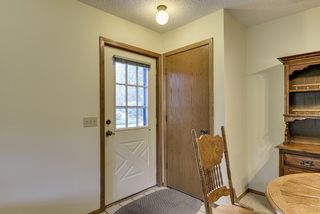 Inviting foyer...
