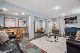 Party room/guest suite