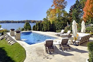 Photo provided by seller