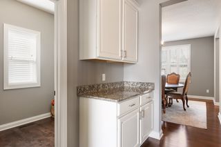 Butler's pantry between kitchen & formal dining room