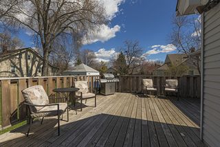 Ample space for deck furniture - several seating/table configurations. 
