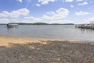 Nice sandy beach at nearby Wekota Beach park