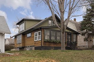 1515 St. Clair front of home