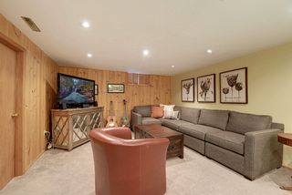 Nice Amusement Room for movies and games!