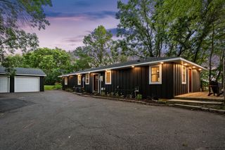 Driveway and view from when you pull up. Unit 1 on the left, Unit 2 on the right.
