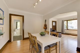 Arch between dining and living rooms