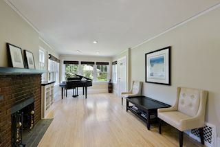 Entertaining Room