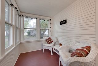 Nicely finished 3 season porch