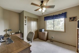 2nd bed on the upper level currently setup as an office