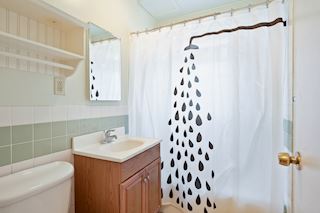 Lower unit bathroom