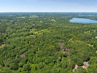 Phenomenal location just minutes to downtown Stillwater