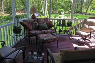 Photo provided by seller.