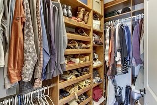Wonderful Storage with Built Ins