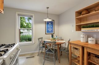 Eat in kitchen