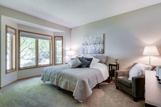 2nd Main Floor bedroom
