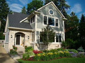 A Lakeside classic - always complemented by the summertime plantings.
