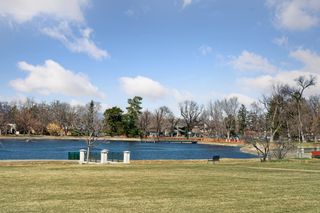 Beautiful Smith Lake at the park