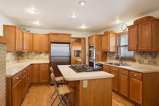 Gourmet Kitchen