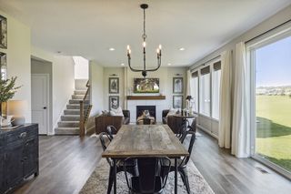 One can imagine a sumptuous Thanksgiving dinner with loved ones here.