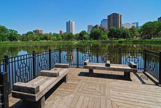 Walk to Loring Park, just one (1) Block away! 