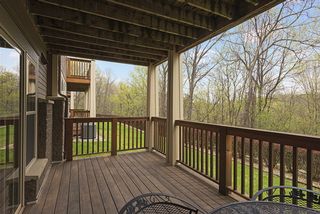 Note deck supports were positioned to allow for uninterrupted views. 