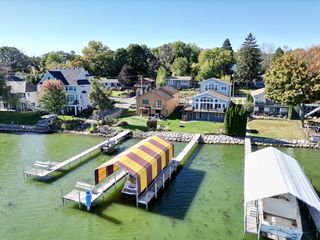 Photo provided by seller