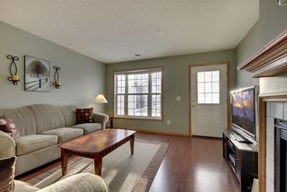 Warm, inviting entrance, plenty of space for entertaining