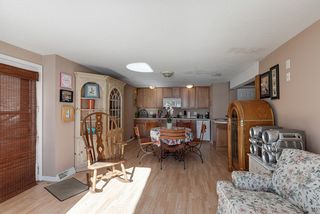 Boat house kitchen and eating area
