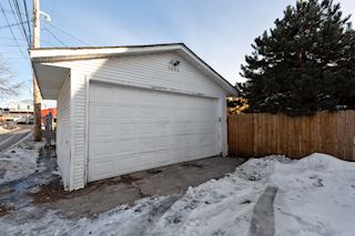 2 car garage