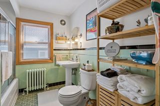 Unit 2 Bathroom
