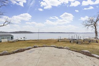 Beautiful views overlooking West Rush Lake - 45 minutes to the Twin Cities.