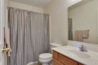 Full bath on upper level...