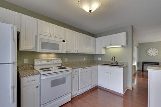 Efficient and versatile layout - kitchen, dining and living room space
