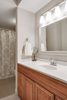 FULL OWNER'S BATH