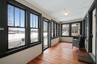 Front 3 season porch