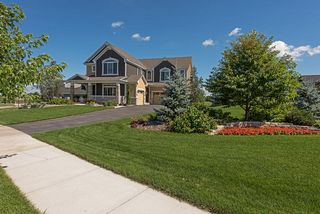 Lovely home on quiet no-outlet street in Chevalle community...