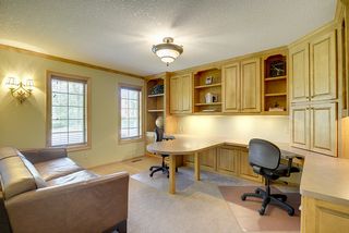 Well organizied and spacious main floor office