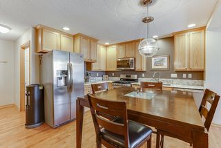 Beautiful New Granite and Newer Appliances.