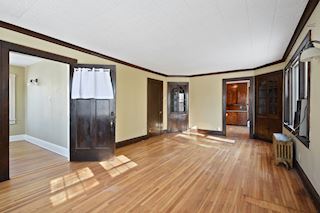 Lower unit living and dining room