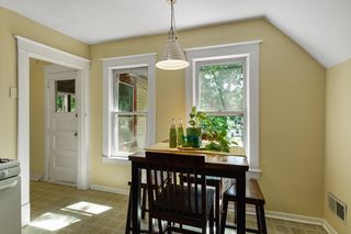 Unit 2 - dining area in kitchen
