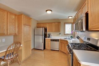 1500 4th St NE - Enjoy preparing meals in this spacious kitchen with lots of cabinets and counter space