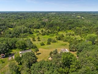 Private, peaceful oasis just minutes to Stillwater & Marine on St. Croix