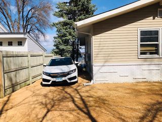 Photo provided by seller.